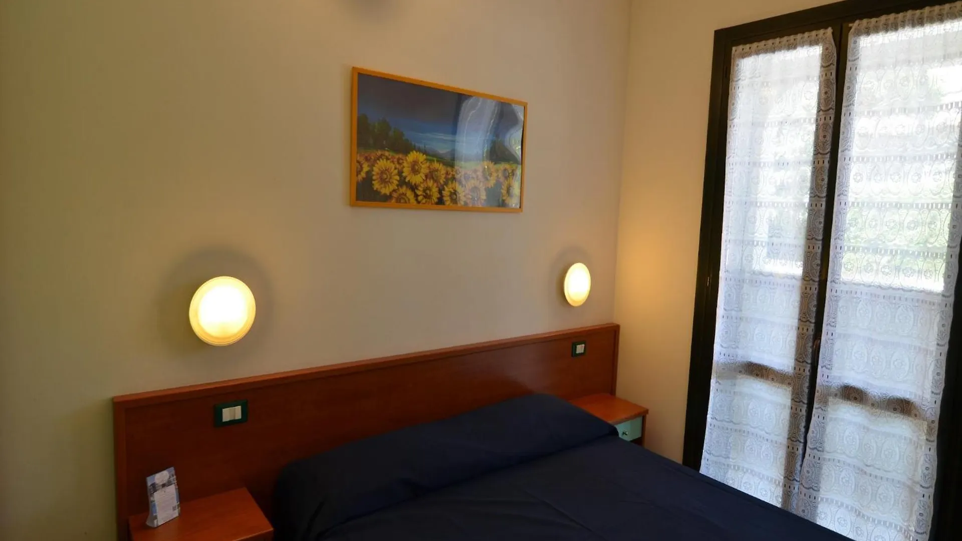 Comfy Apartment With Ac Located At The Beach Italy