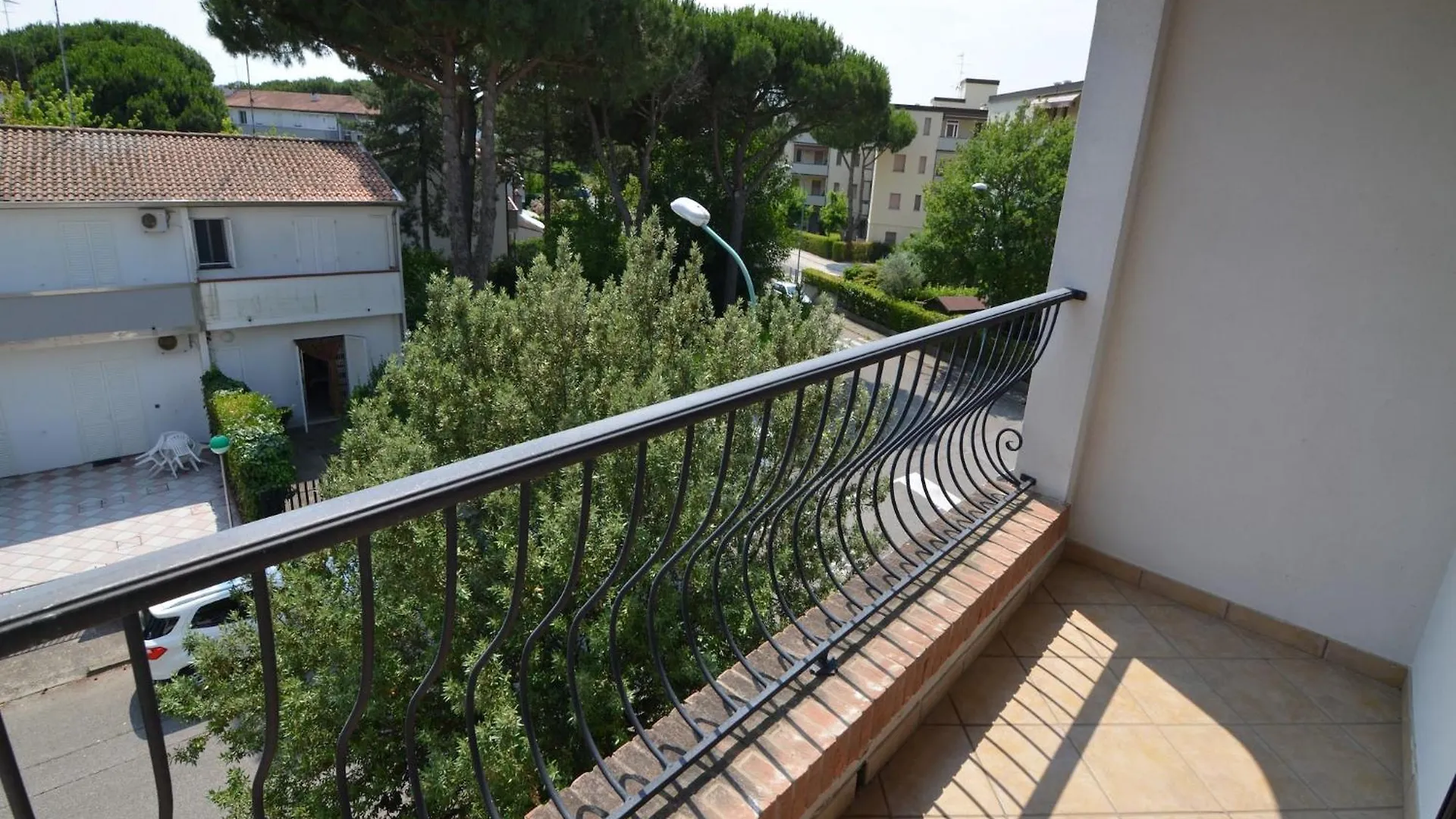 Comfy Apartment With Ac Located At The Beach 0*, Lido di Spina Italy