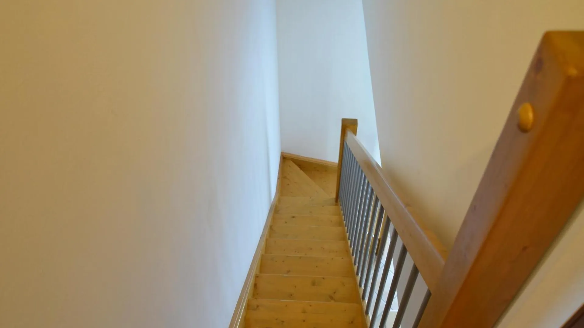 Holiday home Comfy Apartment With Ac Located At The Beach