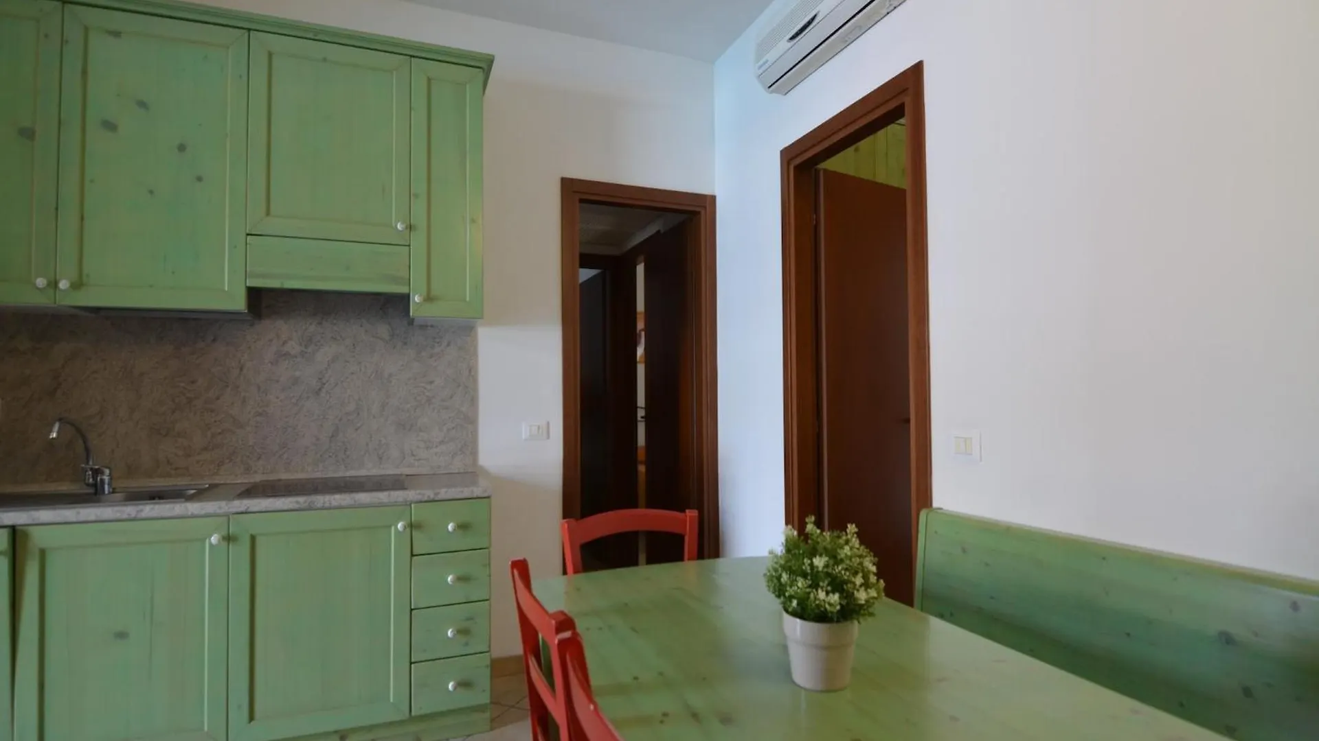Holiday home Comfy Apartment With Ac Located At The Beach Italy