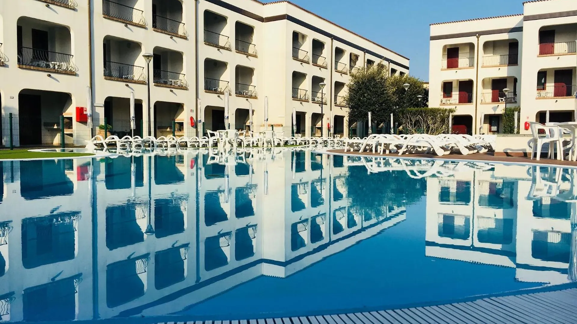 Comfy Apartment With Ac Located At The Beach 0*, Lido di Spina